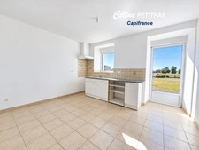 Maison mitoyenne rénovée en 2006 – Saint-Maugan – 4 pièces – 116 m² habitables – terrain de 800 m²