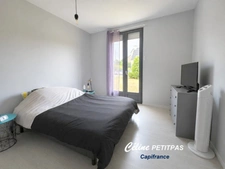 Maison à vendre de plain-pied de 92 m² – 4 pièces – Terrain de 657 m² – Saint-Maugan