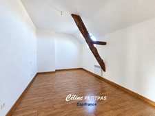 Maison mitoyenne rénovée en 2006 – Saint-Maugan – 4 pièces – 116 m² habitables – terrain de 800 m²