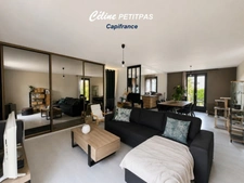 Maison à vendre de plain-pied de 92 m² – 4 pièces – Terrain de 657 m² – Saint-Maugan