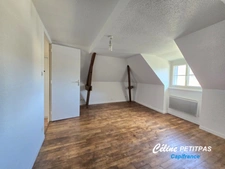 Appartement Duplex T3 – 63m² – Centre-ville de Montfort sur Meu