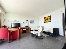 🌊Appartement T1 Golfe-Juan vue mer spectaculaire, grande terrasse, garage fermé