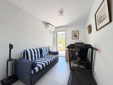 À Vendre – VILLENEUVE LOUBET (06) Appartement 3 Pièces en Rez-de-Jardin dans une Résidence de Standing (Livrée en 2024) 