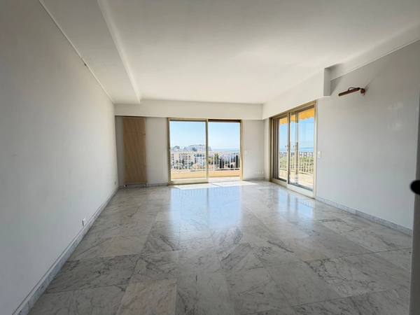 ✨ Exceptionnel - Appartement 3 pièces – Vue mer panoramique –parking et cave- Juan-les-Pins
