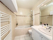 Antibes Val Claret – Superb 2-room apartment facing south with terrace in a residence with swimming pool