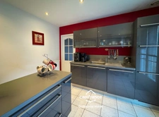 Maison familiale avec piscine – Niherne (36250)