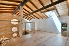Ferme P5 en campagne à finir de rénover sur un ensemble de 2200 m² de parcelles vendre à THURINS (69)