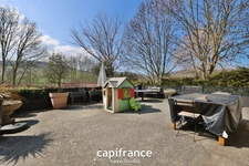 *** TROP TARD SOUS COMPROMIS ***  Coup de cœur assuré : Maison 135 m² avec jardin, garage double et suite parentale — Sainte-Catherine (69)