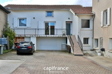 *** TROP TARD SOUS COMPROMIS ***  🏡 Duplex 137 m² style maison avec jardin, garage et atelier — Soucieu-en-Jarrest (69) ✨