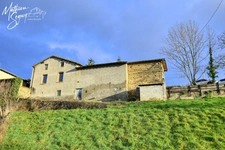 Small farmhouse P3 on 1860m² + 2 ha of agricultural land.