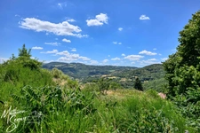 Ferme P7 en campagne à finir de rénover sur un ensemble de 2200 m² de parcelles vendre à THURINS (69)