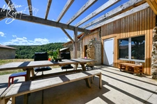 Ferme P5 en campagne à finir de rénover sur un ensemble de 2200 m² de parcelles vendre à THURINS (69)