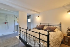 *** TROP TARD SOUS COMPROMIS ***  Coup de cœur assuré : Maison 135 m² avec jardin, garage double et suite parentale — Sainte-Catherine (69)