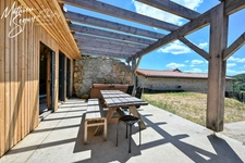 Ferme P5 en campagne à finir de rénover sur un ensemble de 2200 m² de parcelles vendre à THURINS (69)