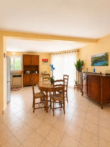 Maison familiale avec piscine - Un cadre de vie idéal -