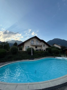 Maison familiale avec piscine - Un cadre de vie idéal -
