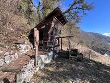 Chalet de village à rénover - Un beau projet au cœur des Bauges -