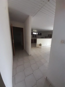 Maison avec travaux à vendre: 4 pièces  (973)