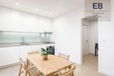 A vendre - Corps de ferme au charme rustique avec un fort potentiel de division - Saint-Laurent-De-Mûre