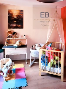 Maison de charme de 150 m2-Vue sur Lyon et Alpes-Yzeron centre