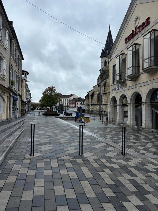 Immeuble à vendre ORTHEZ (64)