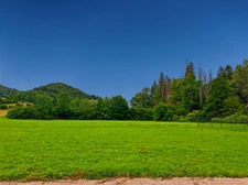 A saisir : terrain plat viabilisé
