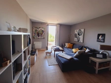 Belle maison de trois chambres au coeur de la ville
