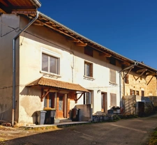 Maison familiale proche de Coligny