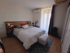 Belle maison de trois chambres au coeur de la ville