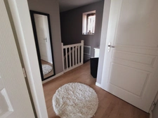 Belle maison de trois chambres au coeur de la ville