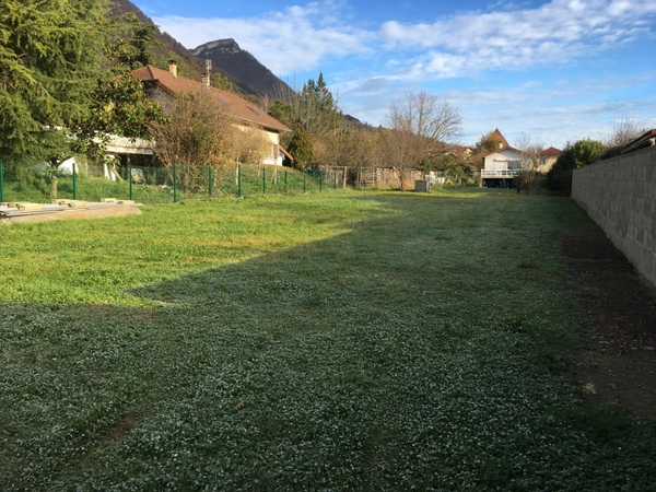 Terrain à vendre  LUMBIN (38)