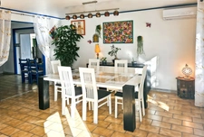TOWNHOUSE WITH OUTBUILDINGS – EXCLUSIVE LISTING