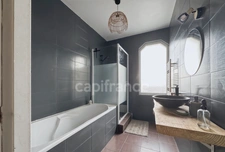 A LOUER APPARTEMENT T3 CENTRE VILLE
