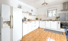 TOWNHOUSE WITH OUTBUILDINGS – EXCLUSIVE LISTING
