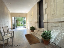 Orleans Dunois, a vendre, maison principale et maison d amis, ensemble avec  jardin, porche d 'entrée possible 2 stationnements.