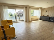 Orleans, Appartement  a vendre, rénové avec balcon sud et ascenseur , 2 chambres 