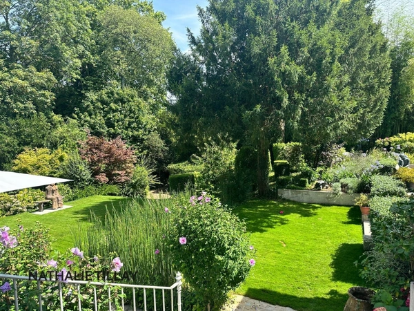 Propriété, à vendre OLIVET proche Orléans , EXCEPTIONNELLE,  1h du péage Paris St Arnoult, piscine , parc et  Bord du Loiret 