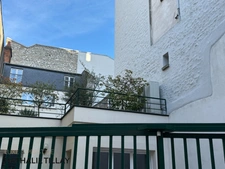Maison à vendre , Orleans hyper centre , esprit loft , patio, terrasse 60m² , stationnements, cave 