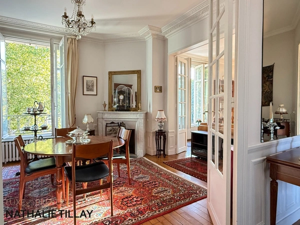Orleans Centre Mairie, appartement bourgeois 142 m² à vendre , petite copropriete hotel particulier