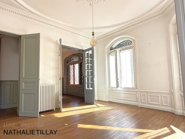 Orleans centre, Appartement bourgeois à vendre 5 pièces , 