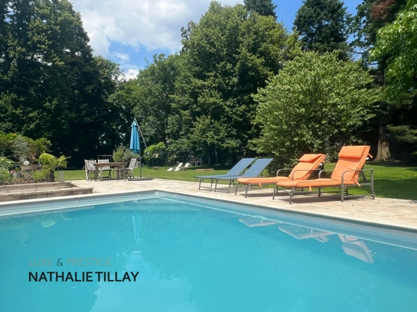 Saint-Jean-le-Blanc, proche Orleans, à vendre, maison de Maitre du XIXème de 423 m² habitables, avec piscine, parc arboré de 4 655 m²  