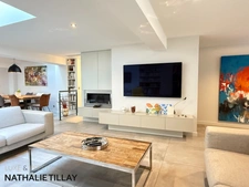 Maison à vendre , Orleans hyper centre , esprit loft , patio, terrasse 60m² , stationnements, cave 