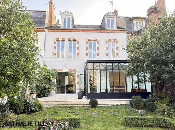 Orleans médiatheque, Maison bourgeoise à vendre, jardin