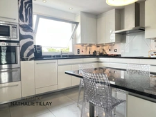 Saint pryvé st Mesmin, proche Orléans, maison d'architecte de 284 m² à vendre, avec piscine, Terrain de 1 700 m² 