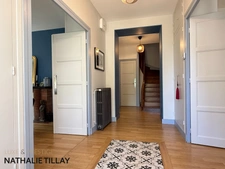 orleans Dunois, maison a vendre, rénovée, grand jardin et stationnements sécurisés . Exclusivité