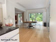 Ardon, proche Orléans, golf de Limere, à vendre Maison d'architecte, avec jardin et piscine