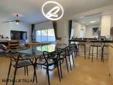 Orléans ,  à vendre, belle maison contemporaine,  design et parfait etat,  sous sol chauffé de 90 m², garage vélos et jardin