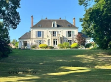 Propriété, à vendre OLIVET proche Orléans, Bord du Loiret , piscine , parc  arboré de 13 000 m²  