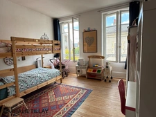 ORLEANS Dunois,  appartement bourgeois T5 a vendre, grand garage, cave, petite copropriéte, cour commune, exclusivité.