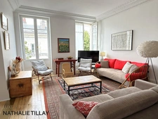 ORLEANS Dunois,  appartement bourgeois T5 a vendre, grand garage, cave, petite copropriéte, cour commune, exclusivité.